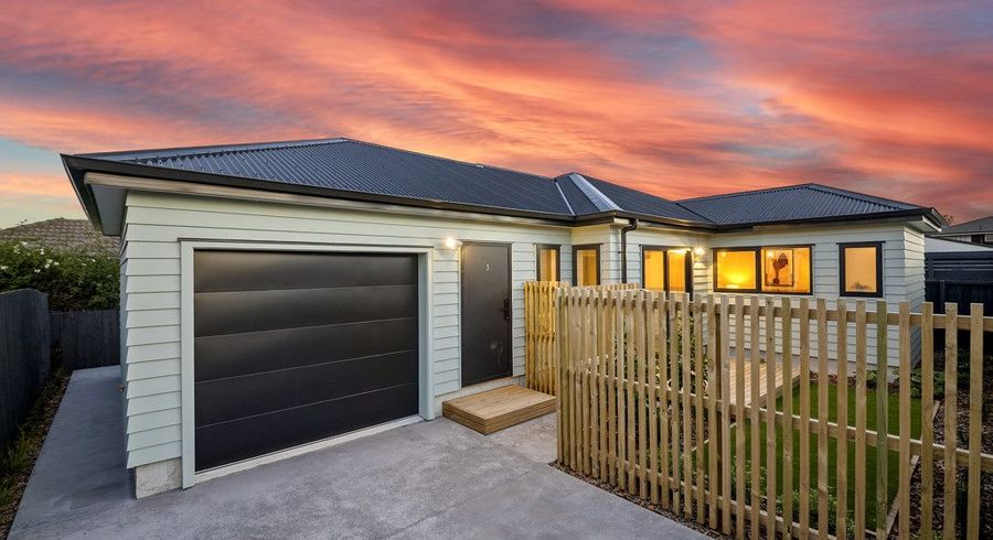 at 15C Blakehall Place, Spreydon, Christchurch City, Canterbury