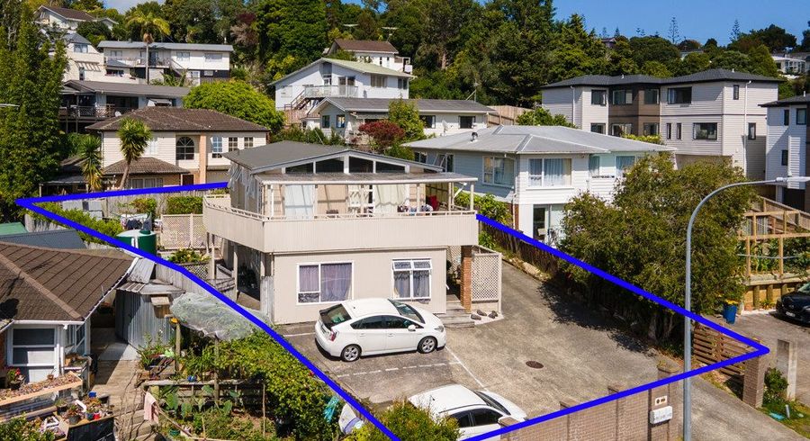  at 23 Downing Street, Glenfield, North Shore City, Auckland