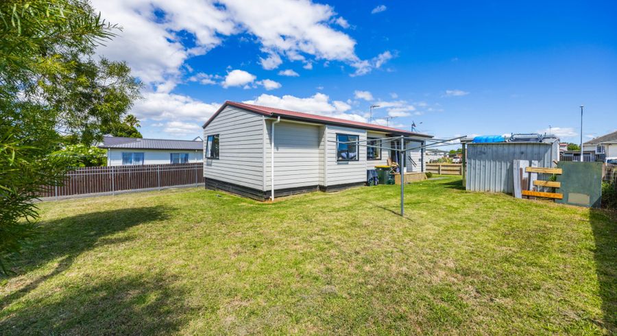  at 18 Solveig Place, Randwick Park, Manukau City, Auckland