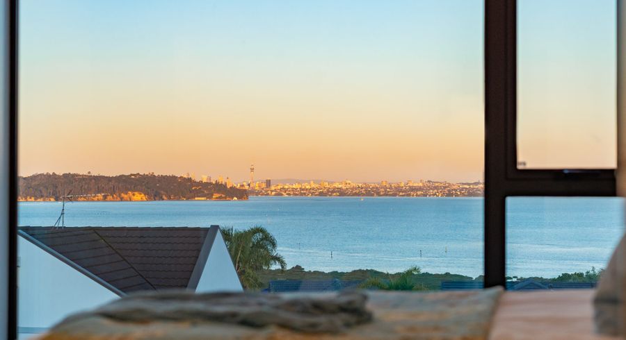  at 73 Wiseley Road, West Harbour, Waitakere City, Auckland