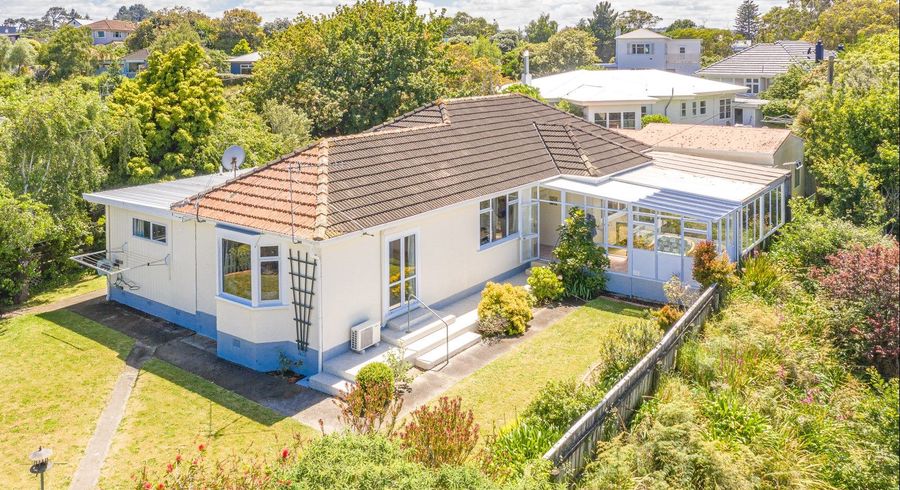  at 6 Bristow Street, Saint Johns Hill, Whanganui