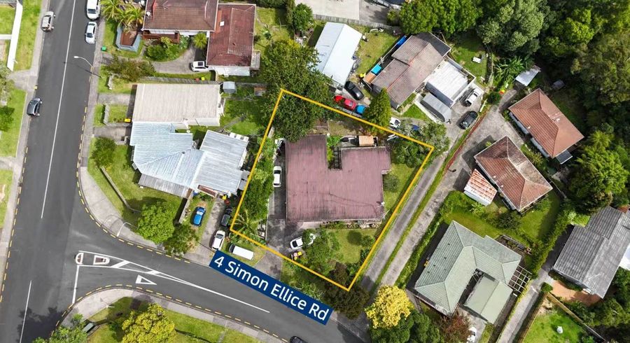  at 4 Simon Ellice Drive, Bayview, Auckland