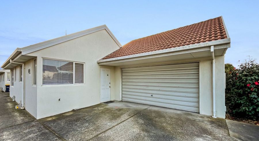  at 1/2 Broadbent Street, Riccarton, Christchurch