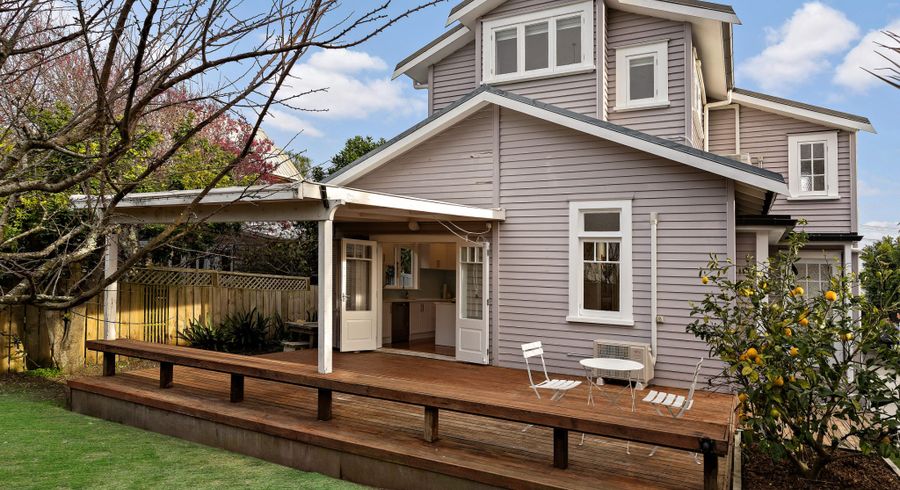  at 2/13 Alford Street, Waterview, Auckland City, Auckland