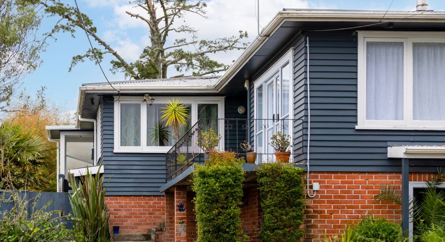  at 12 Taipari Road, Te Atatu Peninsula, Auckland