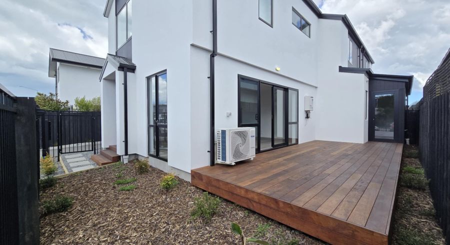  at 1/24 Shakespeare Road, Waltham, Christchurch City, Canterbury