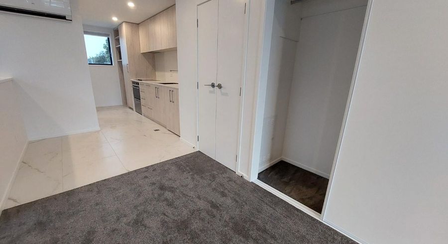  at 6B/87 Taikata Road, Te Atatu Peninsula, Waitakere City, Auckland