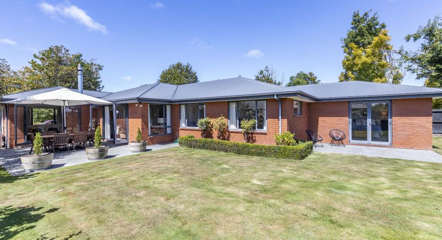  at 21 Riverwood Boulevard, Redwood, Christchurch City, Canterbury
