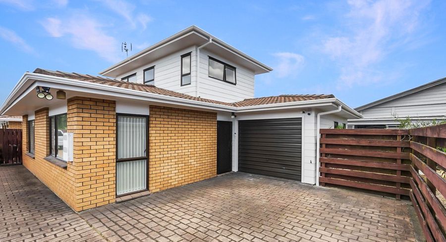  at 2/126 Carruth Road, Papatoetoe, Manukau City, Auckland