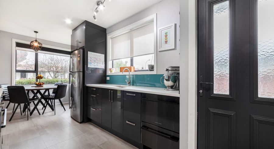  at 2 Cowper Place, Avondale, Christchurch