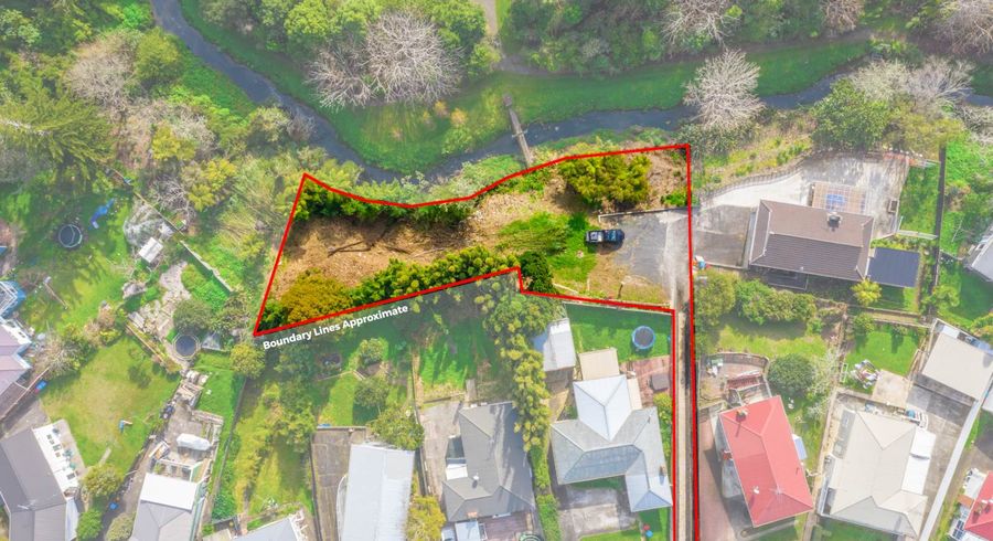  at 86 Methuen Road, New Windsor, Auckland