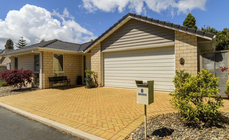  at 8 Barossa Way, Brookfield, Tauranga