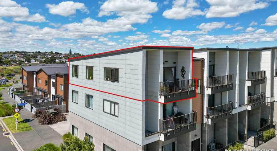  at 8/1 Coral Tree Avenue, Manukau, Manukau City, Auckland