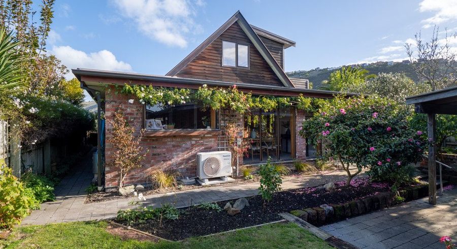  at 34d Dryden Street, Sumner, Christchurch City, Canterbury