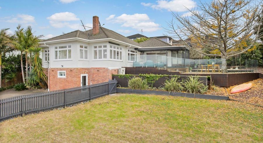  at 12A Beach Road, Mellons Bay, Manukau City, Auckland