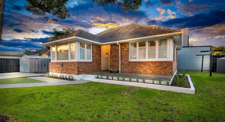  at 52 Anderson Avenue, Point England, Auckland City, Auckland