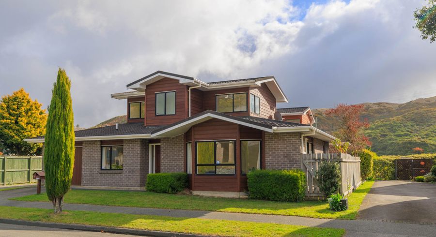  at 8 Furlong Crescent, Churton Park, Wellington