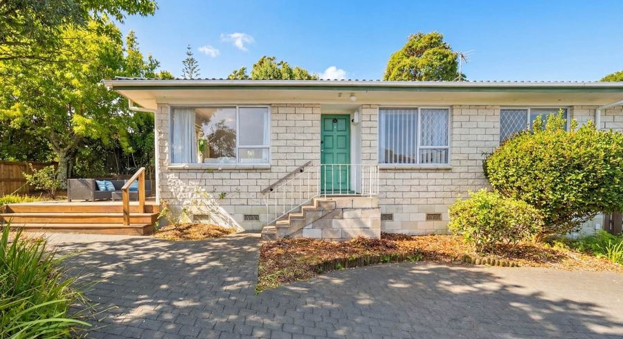  at 1/1 Piripiri Crescent, Torbay, North Shore City, Auckland