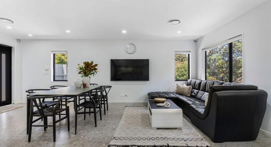  at 5A Vonnell Place, Birkdale, Auckland