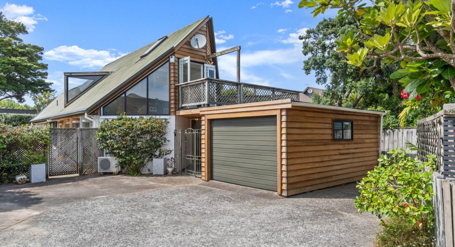  at 19B Harbour View Road, Point Chevalier, Auckland