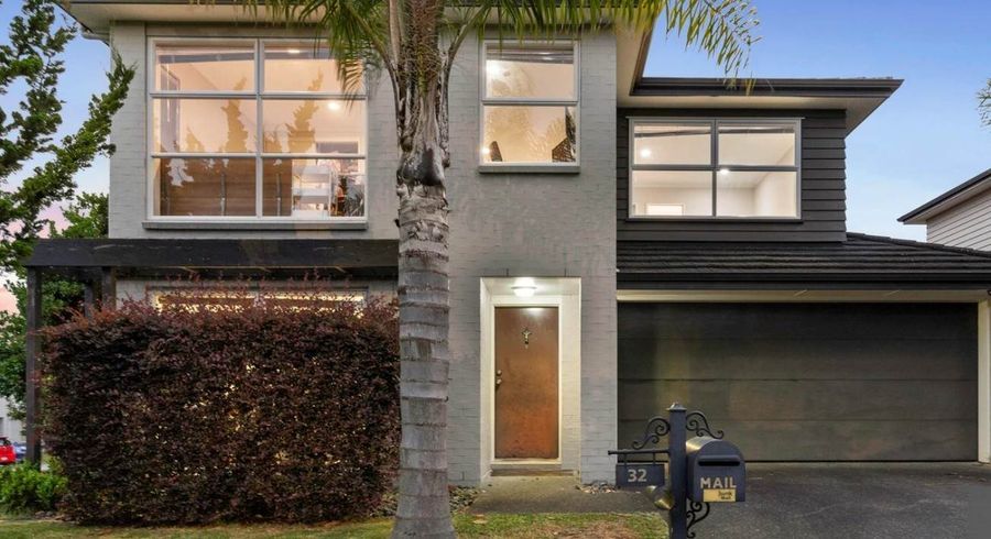  at 32 Sarteano Drive, Manurewa, Auckland
