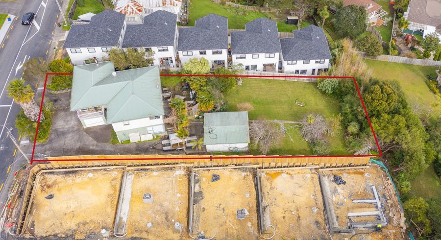  at 131 Arran Road, Browns Bay, North Shore City, Auckland