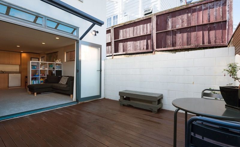  at 8/35 Pirie Street, Mount Victoria, Wellington