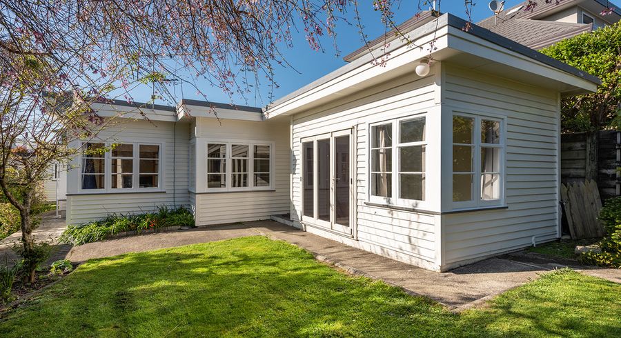  at 6 Te Whiti Grove, Korokoro, Lower Hutt