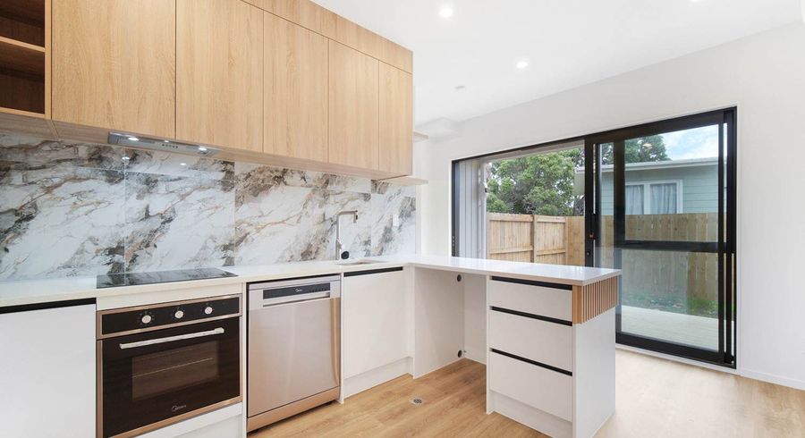  at Lot 4/32 Sunlands Drive, Manurewa, Manukau City, Auckland