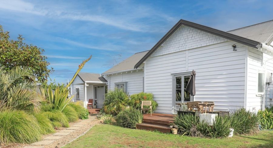  at 6 Roto Street, Te Kauwhata, Te Kauwhata