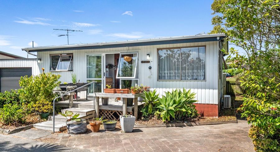  at 33a Ladies Mile, Manly, Rodney, Auckland