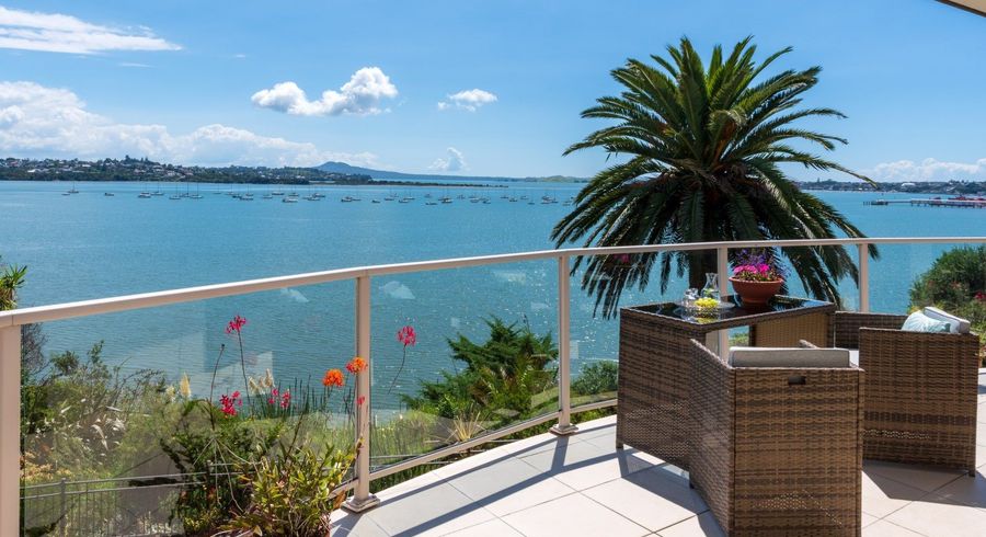  at 8 Lilford Place, Half Moon Bay, Auckland
