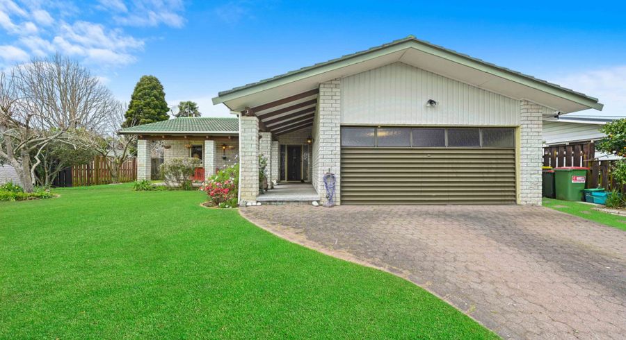  at 56 Glen Lynne Avenue, Queenwood, Hamilton