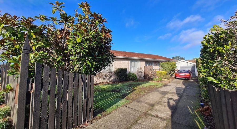  at 18 Medina Crescent, Parklands, Christchurch City, Canterbury