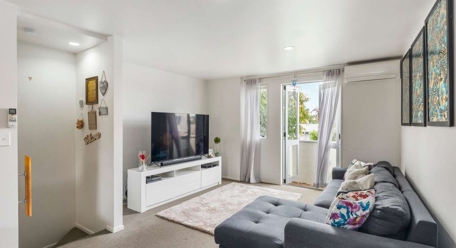  at 48 Albionvale Road, Glen Eden, Auckland