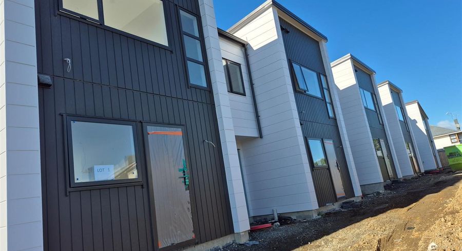 at 43 Friesian Drive, Mangere, Manukau City, Auckland
