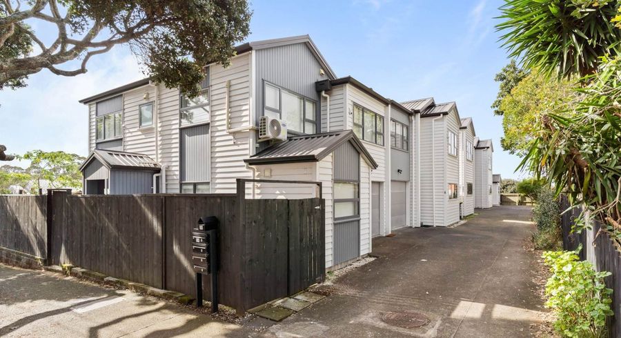  at 34A  Waddell Avenue, Point England, Auckland City, Auckland