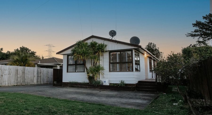  at 19 Margate Road, Blockhouse Bay, Auckland City, Auckland