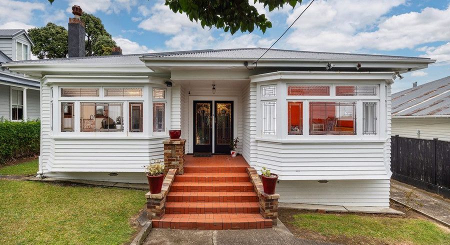  at 31 Lloyd Avenue, Mount Albert, Auckland City, Auckland