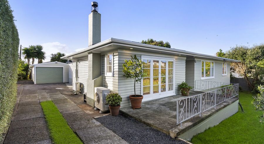  at 104 Wharf Road, Te Atatu Peninsula, Waitakere City, Auckland