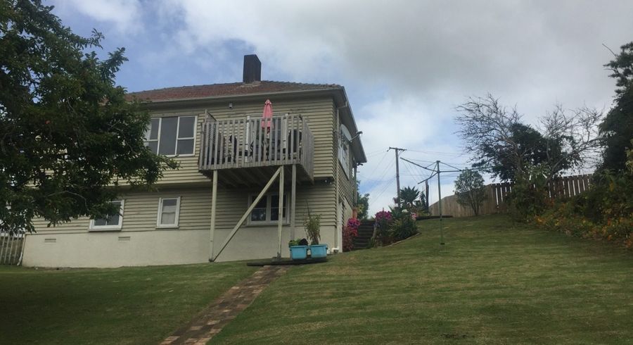  at 6d McCullough Avenue, Mount Roskill, Auckland City, Auckland