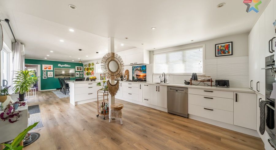  at 7 Hine Road, Wainuiomata, Lower Hutt