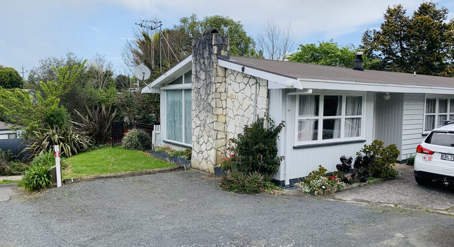  at 15 Clark Place, Hillcrest, Hamilton