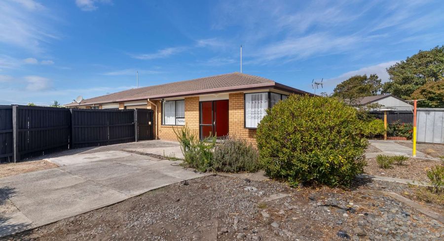  at 15B Glenbyre Place, Bromley, Christchurch