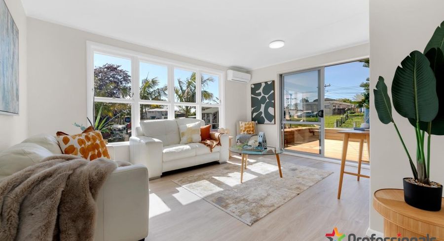  at 5 Farnborough Crescent, Mangere, Auckland