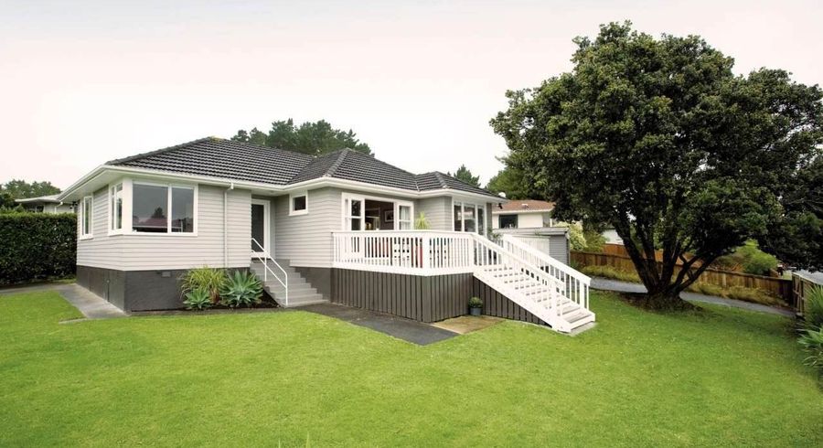  at 23 Paragon Avenue, Beach Haven, North Shore City, Auckland