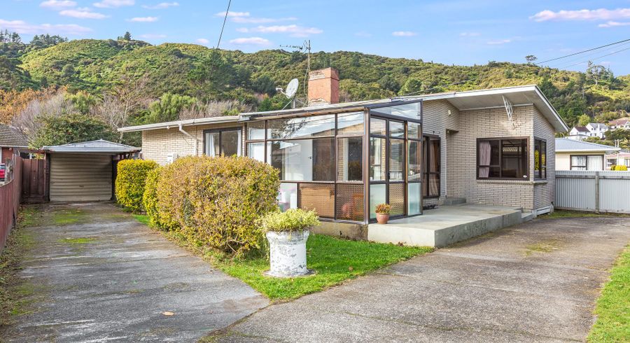  at 105 Wood Street, Wainuiomata, Lower Hutt
