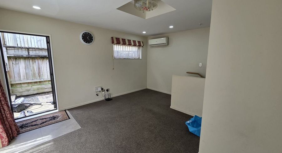  at 19A Brunton Place, Glenfield, North Shore City, Auckland
