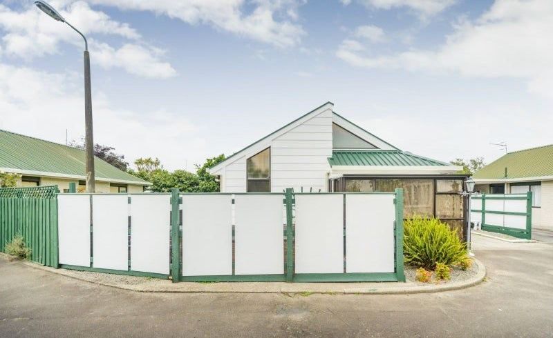  at 4b Nottingham Avenue, Awapuni, Palmerston North, Manawatu / Whanganui