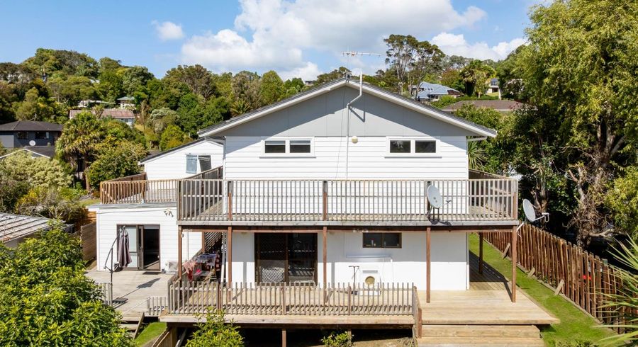  at 17 Lemnos Place, Titirangi, Waitakere City, Auckland